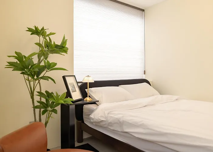 Hongdae New 3br 2bath Large Family I Elevator I Park View I Spacious 101m2 * Séoul