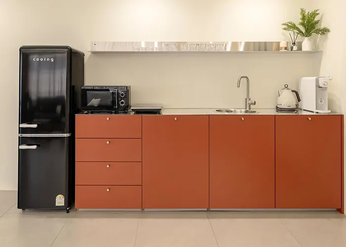 Hongdae New 3br 2bath Large Family I Elevator I Park View I Spacious 101m2 *