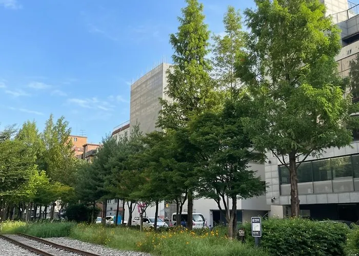 Appartement Hongdae New 3br 2bath Large Family I Elevator I Park View I Spacious 101m2 *